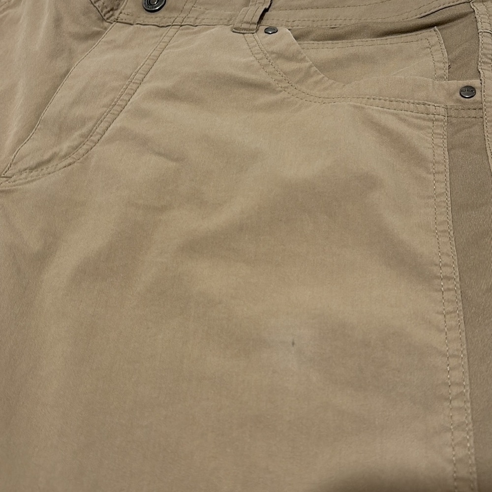 Kuhl Tan Flat Front Shorts Versatile Casual Wear - Picture 8 of 9